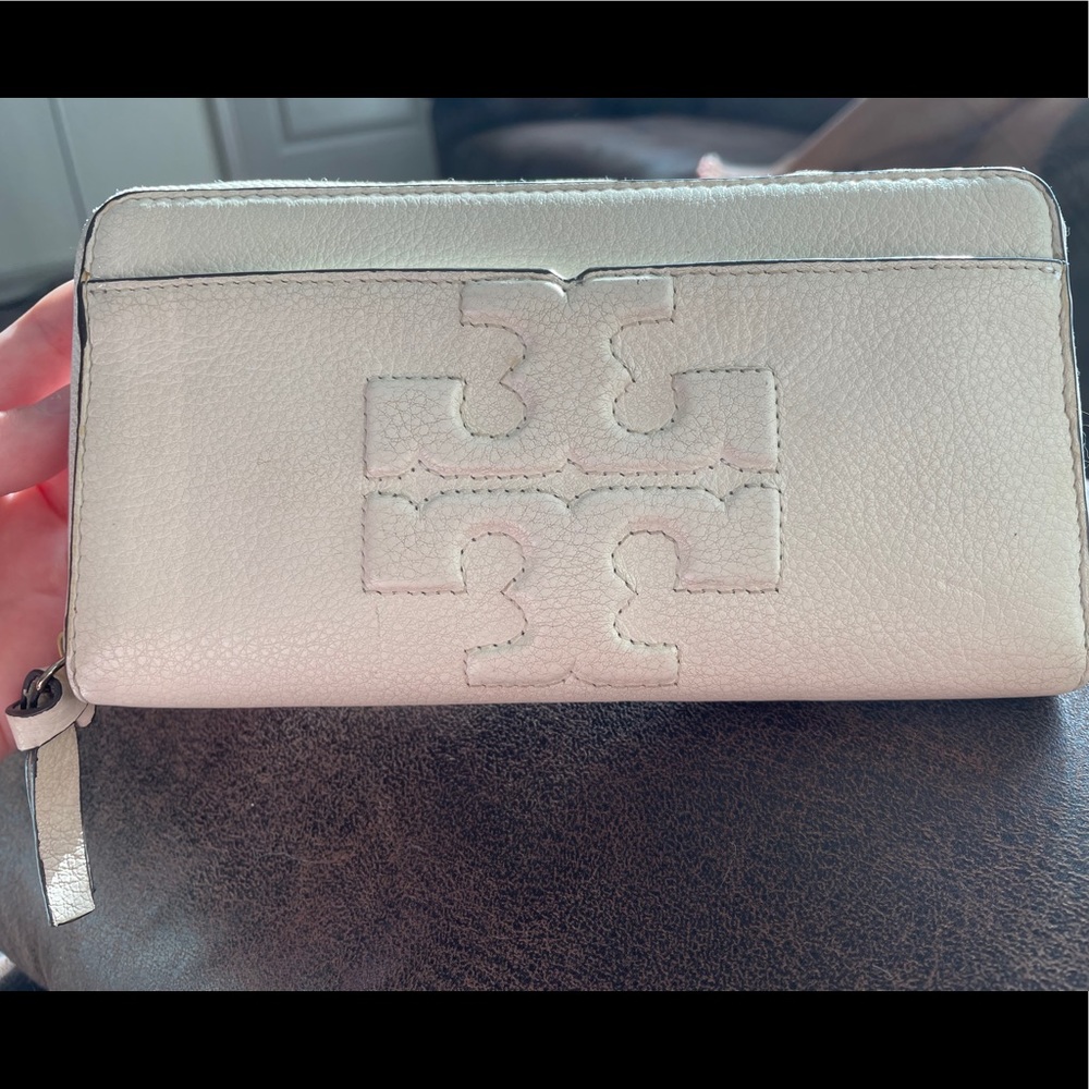 Tory Burch Wallet